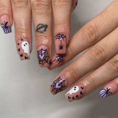 Bat Nails Art, Purple Halloween Nails, Disney Halloween Nails, Black Halloween Nails, Blue Coffin Nails, Cute Halloween Nails, October Nails, Seasonal Nails, Purple Halloween