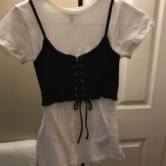 Brand New Never Worn Size Small Edgy White Cotton Crop Top, Black Cotton T-shirt For Day Out, Black Sporty Top For Day Out, Fitted Black T-shirt For Day Out, Sporty Black Top For Day Out, Womens Tops, Black White, Tops & Tees, Brand New