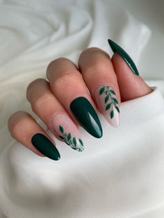 Green Acrylic Nails, Dark Green Nails, Green Nail Designs, Heart Nail, Nails Green, Her Nails, Blue Spring, Green Spring, Nails Gel