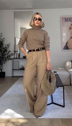 Business Casual Spring Outfits, Spring Office Outfits, Women Office Wear, Business Casual Spring, Classy Wardrobe, Spring Business Casual, Look Office, Chic Business Casual, Casual Work Wear