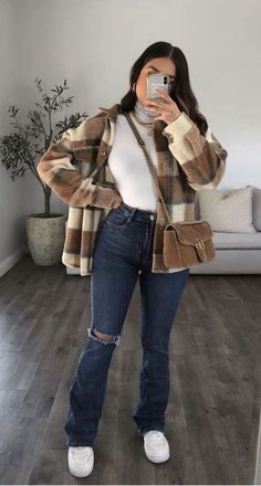 Plaid Jacket Outfit, Stile Blair Waldorf, Adrette Outfits, Date Night Outfit Summer, Thanksgiving Outfit Ideas, Cute Thanksgiving Outfits, What To Wear Fall, Thanksgiving Outfit Women, Fest Outfits