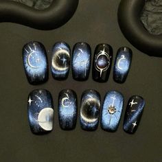 Honkai Star Rail Nails, Moon Phases Nails, Nails Moon Design, Moon Nail Ideas, Moon Phase Nails, Moon Nails Design, Moon Inspired Nails, Witchy Nail Art, Aquarius Nails