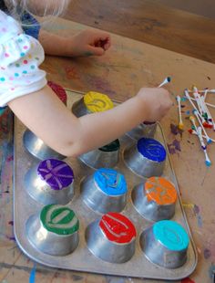 Teacher's Pet – Ideas & Inspiration for Early Years (EYFS), Key Stage 1 (KS1) and Key Stage 2 (KS2) | Pie Printing! Adapted Art, Adaptive Art, Muffin Tray, Pie Pan, Cotton Buds, Art Lessons Elementary, Diy Decorating, Chihuly