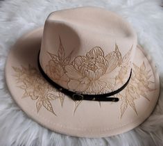 Creme felt fedora hat with custom burned peony design osfm Felt Hat Designs, Felt Hat Burning, Burning Flowers, Cowboy Hat Design, Hat Burning, Peony Design, Flower Peony, Hat Art, Felt Hats