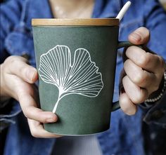 Large ceramic leaf design coffee mug Painted Coffee Cup, Ceramic Mug With Lid, Ceramic Leaf, Coffee Mug With Lid, Tea Kitchen, Cafe Shop Design, Pattern Ceramic, Engraved Flower, Couple Mugs