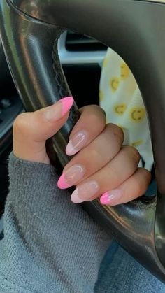 Pink Tip Nails, Hoco Nails, Nails Yellow, Summery Nails, Simple Acrylic Nails, Cute Gel Nails, Summer Acrylic Nails, Pink Acrylic Nails, Oval Nails