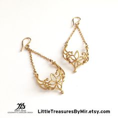 18 Karat Yellow Gold filigree earrings. Lotus flower shape wire earrings, handmade by Mirit Arad. Earrings size: 5.4 cm/ 1.8 cm. Worldwide FREE SHIPPING! Black Cat Superstition, Lotus Shape, Gold Filigree Earrings, Flowers Earrings, Celtic Heart, Earrings Wire, Filigree Earrings, Gift For Music Lover, Gold Filigree