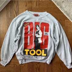 Big Tool alert Big Tool alert Amazing sweater. Give it to your GF that loves HGTV.  90s Time Allen's Home Improvement TV Show Crewneck Pullover Sweater  Made in Canada Tagged Medium but fits more like XS Measurements (In Inches - Laying Flat)  Chests: 18.5 in Length: 21.5 in  Sleeve Length: 21 in As Always: Check all the photos, read the description carefully, and consult the measurements to make sure this piece is right for you. Message me with any questions prior to purchase. No refunds with s Y2k Crew Neck Sweater With Graphic Print, Y2k Graphic Print Crew Neck Sweater, 90s Cotton Sweater With Graphic Print, 90s Graphic Print Cotton Sweater, Oversized 90s Sweater With Graphic Print, Oversized 90s Graphic Print Sweater, 90s Style Cotton Sweater, Oversized Vintage Sweater With Graphic Print, Tim Allen