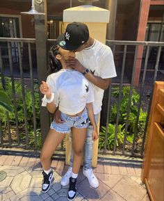 Cute Outfits To Match With Boyfriend, Outfits For Spring Black Women, Matching Black Couple Outfits, Cute Couple Outfits Swag, Bae Outfits, Couples Matching Outfits Swag, Dope Couples, Teenage Couples, Couples Outfits