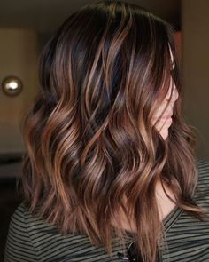 Balayage Brunette Medium, Highlights Brown Hair Short, Beer For Hair, Copper Balayage, Brown Balayage, Trendy Hair Color