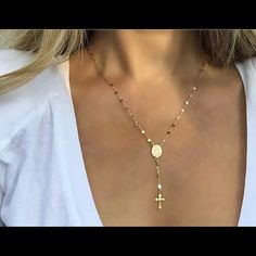 Absolutely Gorgeous Gold Tone Rosary Necklace! Christian Cross Necklace, Layered Coin Necklace, Star Necklace Gold, Blue Beaded Necklace, Sterling Silver Heart Pendant, Rosary Necklace, Gold Cross Pendant, Rose Gold Chain, Geometric Necklace