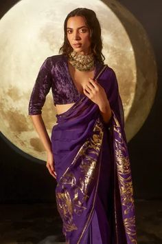 Deep purple organza saree with gold floral and leaf foil print and cutdana embroidered border. Comes with an unstitched blouse. - Aza Fashions Saree Organza, Purple Lehenga, Purple Border, Leaf Fabric, Draped Saree, Purple Foil, Purple Saree, Wedding Saree Collection, Organza Blouse