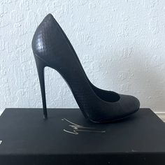 Giuseppe Zanotti Women’s Black Leather Stilleto Pumps Shoes Size 6.5/36.5. Original Box And Dust Bag Included Stilleto Pumps, Zanotti Shoes, Giuseppe Zanotti Shoes, Shoes Size 6, Pumps Shoes, Pump Shoes, Giuseppe Zanotti, Shoes Women Heels, Original Box