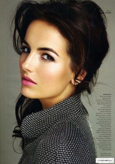 A statement lip turns heads. Camilla Belle, Joe Montana, Bold Brows, Beauty Make-up, Alexander Skarsgard, Women Faces, Jessica Chastain, Make Me Up, Pink Lips