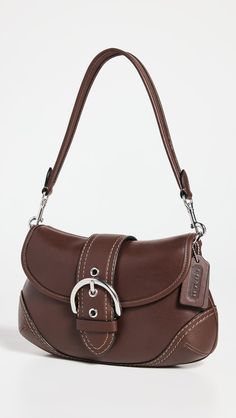 Coach Soho Bag, Coach 1941, Girly Bags, Fancy Bags, Coach Shoulder Bag, Pretty Bags, Cute Bags, Things To Buy, Cowhide Leather