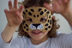 image_2 at Makerist Leopard Mask, Zebra Mask, Felt Animal Masks, Animal Masks For Kids, Freezer Paper Stenciling, Tiger Mask, Animal Mask, Felt Mask, Felt Animal