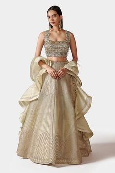 Shop for Swati Narula Green Organza Naz Gota Embroidered Lehenga Set for Women Online at Aza Fashions Ruffle Lehenga Designs, Ruffle Lehenga, Gota Embroidery, Dabka Work, Ruffle Dupatta, Lehenga Pattern, Western Dresses For Women, Scallop Design, Indian Outfits Lehenga