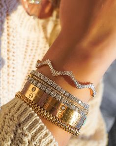 Zig Zag Bangle – LUISA ALEXANDER Layered Bangles, Diamond Girl, Luxe Jewelry, Wrist Game, Sparkly Things, Cartier Jewelry, Gold Bracelet For Women, Stacked Bangles, Jewelry Fashion Trends