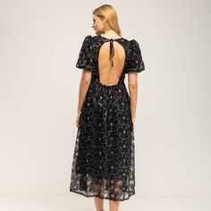 Made of tulle and sequins, this floral dress is a must for your special occasions. The statement sleeves and open back gives it the perfect romantic silhouette. If you want to stand out, this is the best piece in your wardrobe ever! 100% Polyester. Hand  wash  30º,  Press Medium  Temperature, Do  not  use spin-dry, Do not Bleach Colorful Boho Fashion, Dress With Puffed Sleeves, Romantic Silhouette, Animal Print Party, Spanish Fashion, Wedding Gifts For Groom, Statement Sleeves, Summer Capsule Wardrobe, Alternative Wedding