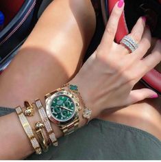 Jóias Body Chains, Rolex Watches Women, Rolex Women, Expensive Jewelry Luxury, Luxe Jewelry, Dope Jewelry, Womens Watches Luxury, Gold Bracelets, Jewelry Fashion Trends