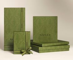 Gucci Official Site United States Gucci Wrapping Paper, Gucci Boxes Stacked, Gucci Packaging Design, Gucci Herbarium, Gucci Paper Bag, Branded Tissue Paper, Gucci Jordaan, Green Shoe