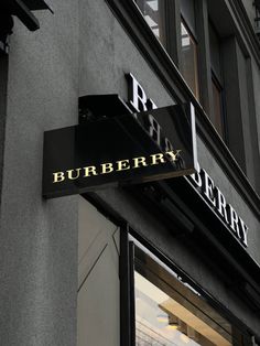 Dark aesthetic #fashion #burberry Burberry London Aesthetic, Burberry Aesthetic, Dream Lifestyle Motivation, Page Layout Design, Guy Fits, Burberry Shop, Burberry Classic, Shop Aesthetic, 90s Model