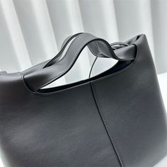 Size: 32cm*23cm*14cm It comes with Dust box, Care manual, Tag, and Paper bag. Classic Rectangular Hobo Bag For Office, Rectangular Hobo Bag For Office, Office Bucket Box Bag With Handles, Office Rectangular Hobo Bag With Detachable Handle, Elegant Rectangular Box Bag For Errands, Classic Rectangular Hobo Bag With Large Capacity, Classic Large Capacity Rectangular Hobo Bag, Modern Large Capacity Square Satchel, Rectangular Box Bag With Handles For Office