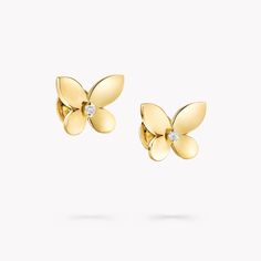 With the stylish Mini Butterfly Stud Earrings, Graff revisits one of its most treasured motifs. Freshly interpreted in 18 carat yellow gold, the butterfly’s gleaming wings are delicately angled, introducing a beautiful sense of volume, with a Graff diamond set between. Finessed by our master craftsmen to reflect the light from its polished wings, these enchanting golden butterflies displays the strong, clean edges that are a signature of every Graff jewel. At Graff we experiment with settings th 14k Yellow Gold Earrings With Butterfly Charm, Elegant Butterfly Earrings For Formal Occasions, Butterfly-shaped Yellow Gold Earrings For Anniversary, Elegant Gold Earrings With Butterfly Charm, Yellow Gold Butterfly Earrings For Anniversary, Butterfly-shaped Yellow Gold Anniversary Earrings, Luxury Gold Butterfly Earrings, Luxury Yellow Gold Butterfly Earrings, Elegant Yellow Gold Butterfly Jewelry