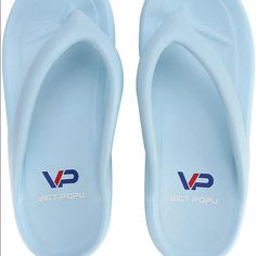 Super Comfy And Supportive Vict Popu Baby Blue Sandals Size L Baby Blue Sandals, Supportive Sandals, Blue Sandals, Women's Shoes Sandals, Baby Blue, Shoes Sandals, Color Blue, Size 7, Women Shoes