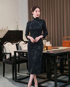 Long Sleeved Shawl Chinese Dress Cheongsam - Weqipao Long Cheongsam For Tea Ceremony, Fitted Long Sleeve Cheongsam For Evening, Elegant Long Sleeve Fitted Cheongsam, Long Dresses For Tea Ceremony, Elegant Long Sleeve Cheongsam, Elegant Long Sleeve Cheongsam For Evening, Elegant Long Sleeve Evening Cheongsam, Traditional Ao Dai For Banquet, Fitted Wedding Dress With Stand Collar