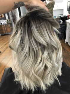 Hair blonde highlights shoulder length bangs 30+ ideas #hair Shoulder Length Balayage, Shoulder Length Hair Balayage, Mid Length Blonde Hair, Balayage Hair Blonde Medium, Medium Length Blonde Hair, Shoulder Length Blonde, Mid Length Blonde