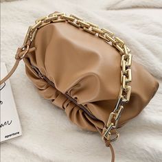 Nude Pu Chain Bag Heavy Metal Chain Versatile Brown Shoulder Bag With Chain Strap, Chic Brown Clutch With Chain Strap, Trendy Brown Clutch, Brown Chain Clutch Shoulder Bag, Chic Brown Shoulder Bag With Chain Strap, Elegant Brown Shoulder Bag With Chain, Chic Brown Shoulder Bag With Chain Detail, Chic Brown Shoulder Bag With Chain, Brown Clutch With Chain Strap