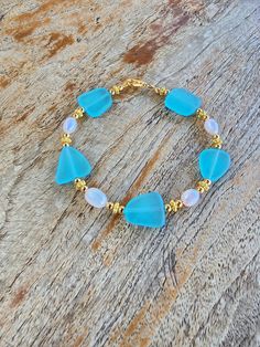 Arrowheads Jewelry, Sea Glass Beads, Sea Glass Bracelet, Blue Sea Glass, Glass Bracelet, Keshi Pearls, Beach Glass, Bracelet Sizes, Blue Sea