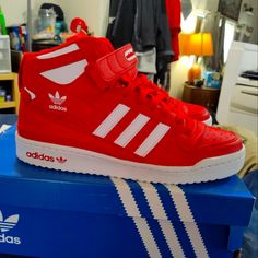 Adidas Forum Scarlet Red. Shoes Are Brand New Never Worn. Shies Will Be Sealed In A Bag And Then Double Boxed When Shipped. Shoes Will Be Shipped With Original Box And Packaging. If U Have Any Questions Feel Free To Ask. Kswiss Sneaker, All White Sneakers, Red Basketball Shoes, Navy Blue Shoes, Shoe Designs, Nike Fashion Shoes, Adidas Forum, Adidas Originals Mens, Red Sneakers