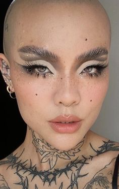 Buzzcut Makeup Looks, Soft Drag Makeup, Subversive Makeup, 2016 Makeup Looks, Vogue Makeup, Alien Makeup, A Daily Routine, Bold Makeup Looks, Work Makeup