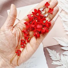 Red and Gold Long Bridesmaid Flower Earrings Red Flower - Etsy Poland Earrings For Bride, Red Flower Earrings, Maid Of Honor Gift, Bridesmaid Flower, Bridal Flower, Maid Of Honour Gifts, Bridesmaid Flowers, Earrings Red, Red Earrings