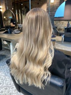 Beige Blonde Hair, Rambut Brunette, Blonde Hair Extensions, Dyed Blonde Hair, Light Blonde Hair, Balayage Blonde