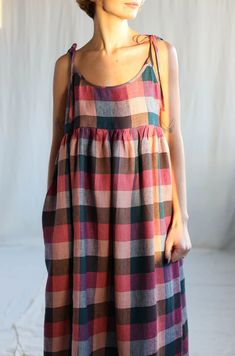 Mid Size Sundress, Tie Strap Dress Pattern, Summer Linen Plaid Dress, Plaid Linen Dress For Picnic, Summer Plaid Linen Dress, Sundress Pattern, Loose Tie, Loose Summer Dress, Linen Sundress