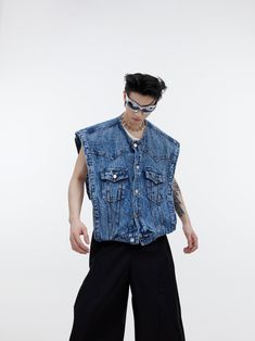 Detachable Two-piece Denim Vest – ArtsKoreanMan Denim On Denim Outfit Men, Men Denim Outfit, Mens Denim Inspiration, Vest Street Style, Denim Vest Outfit, Vest Outfits Men, Denim Outfit Men, Met Gala Outfits, Denim Vests