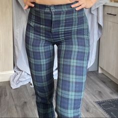 They Are A Size Small And Will Fit If You're A Size 24 Or 25. They Are Pretty New I Have Never Worn Them But They Got Pretty Linty Since I've Kept Them Stored With Other Clothes For Awhile. Fitted Plaid Cotton Pants, Trendy Fitted Plaid Bottoms, Fitted Plaid Cotton Bottoms, Fitted Plaid High-waisted Pants, Fitted High-waisted Plaid Pants, Plaid High Waist Fitted Bottoms, Plaid Fitted Straight Leg Bottoms, High Waist Plaid Fitted Bottoms, High Waist Fitted Plaid Bottoms