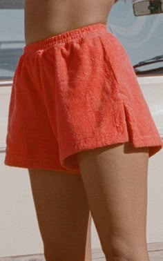 London Beach, Diy Gym, Diy Couture, Mini Shorts, Look Cool, Look Fashion, Moda Operandi, Short Outfits, Aesthetic Clothes