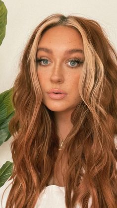 Hair Ideas For Strawberry Blondes, Peek A Boo Hair Red And Blonde, Blonde In Red Hair, Blonde And Red Hair Balayage, Copper Hair For Summer, Trending Hair Color Fall 2023, Copper Red Hair Tan Skin, Natural Red Hair With Blonde Money Piece, 70s Hair Color