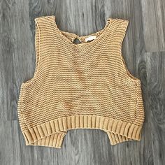 Never Worn. Great Condition. Size Medium Casual Brown Knit Crop Top, Casual Fall Crop Top For Vacation, Brown Knit Crop Top For Spring, Other Woman, Sweater Vest, Size Medium, Women Shopping, Color