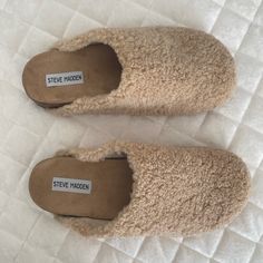 New Without Tags, Foe For Shirley, Upper Material, Round Toe, Rubber Sole. Heel 1.25" Size 10m (Medium Wide). Suede Molded Footbed. Steve Madden Clogs & Mules, Shoes Steve Madden, Mule Clogs, Steve Madden Shoes, Mules Shoes, Mule, Steve Madden, Rubber Sole, Slippers