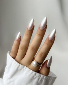 35 Stunning Winter Nails for a Pretty Look - ♡ July Blossom ♡