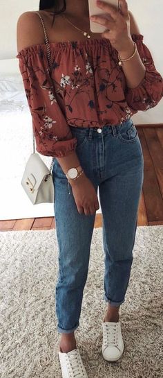 #summer #outfits red off the shoulder top + vintage jeans Inspired Outfits, Outfit Casual, Shop Womens, Looks Vintage, Vintage Jeans, Outfits Casuales, Womens Fashion Casual, Outfits For Teens, Teen Fashion