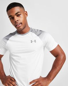 Mens Active Wear, Sports Wear Fashion, Activewear Trends, Gymwear Outfits, Compression Wear, Mens Jogger Pants, Male Fitness Models, Polo T Shirts