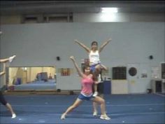 Thigh Stand Stunts, Cheerleading Flexibility, Easy Cheerleading Stunts, Color Activities Kindergarten, Peewee Cheer, Cheerleading Football, Youth Cheerleading, Cheerleading Pyramids