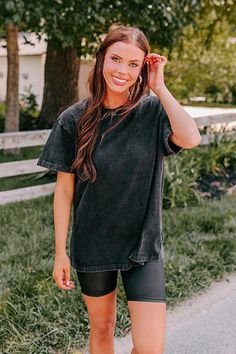 - This is the perfect oversized tee for your collection of closet essentials! - Unlined 100% cotton material - A crew cut neckline - Short, loose sleeves - An oversized silhouette that ends in a straight hemline Trendy Washed Black T-shirt, Oversized Washed Black Basic T-shirt, Basic Black Washed Tops, Basic Black Washed Top, Oversized Washed Black Top, Oversized Soft-washed Black T-shirt, Relaxed Fit Black Soft-washed T-shirt, Black Relaxed Fit Soft-washed T-shirt, Spring Washed Black T-shirt