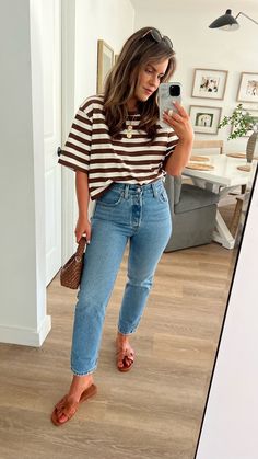 Work Outting Outfits Summer, Cool Mum Outfit Summer, Mum Outfits Casual, Timeless Fashion Midsize, Mum Fashion 2023 Summer, Dressing For Your 30s For Women, Mum Fashion Summer, Tech Casual Outfits For Women, Spring Mum Outfits